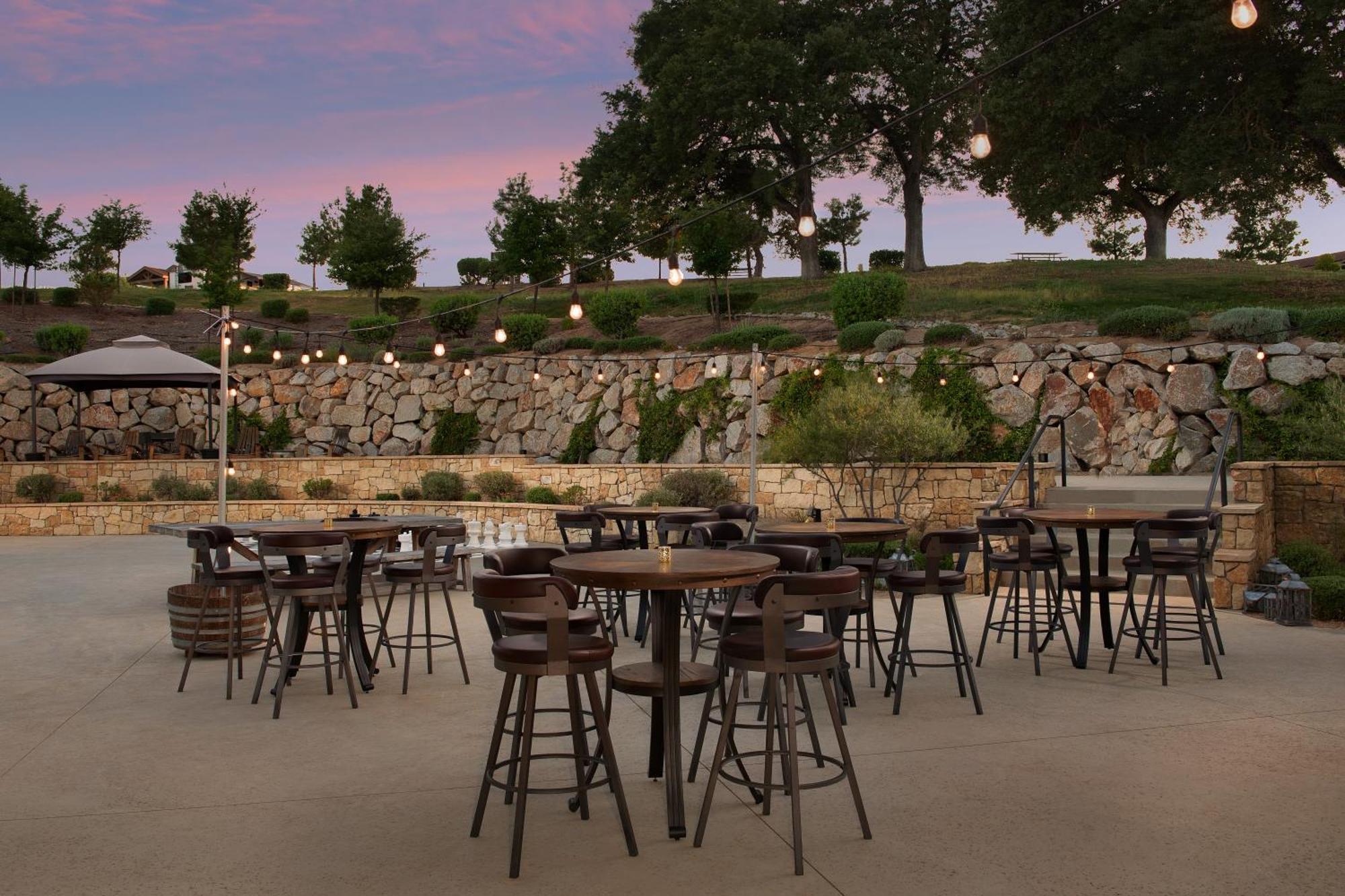 Sun Outdoors Paso Robles Hotel Bagian luar foto