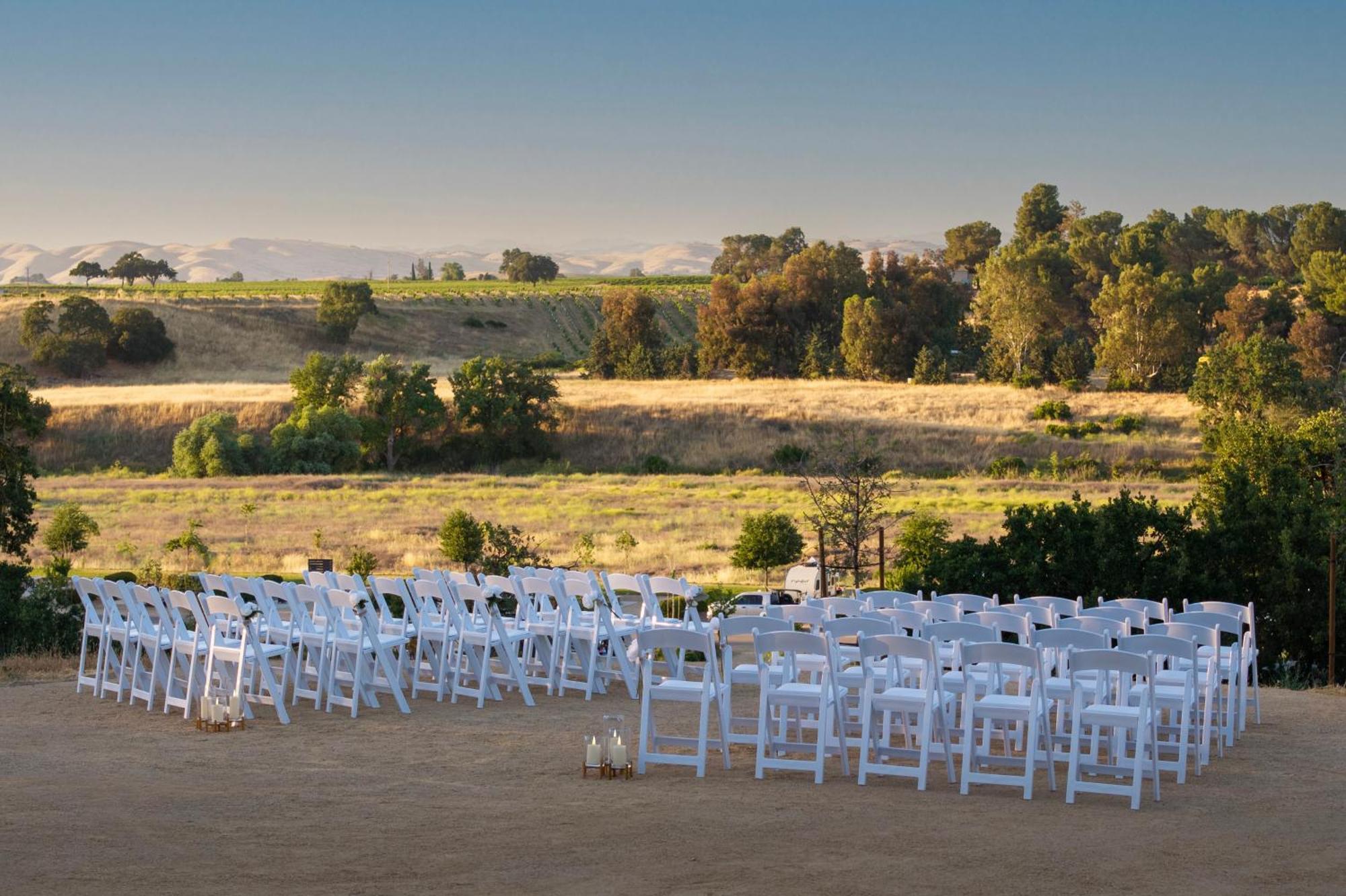 Sun Outdoors Paso Robles Hotel Bagian luar foto